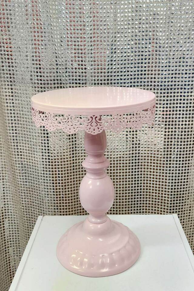 20cm Pink Cake Stand - $6